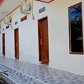 OYO 94222 Anda Kost 2 Near Lapangan Syech Yusuf Discovery