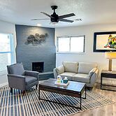 Vintage Gem in Prime Location Cozy 1BR Oasis