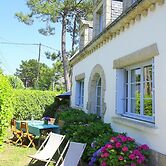 Holiday Home in Carnac Near Sandy Beach