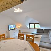 Spacious Holiday Apartment With a Large Terrace