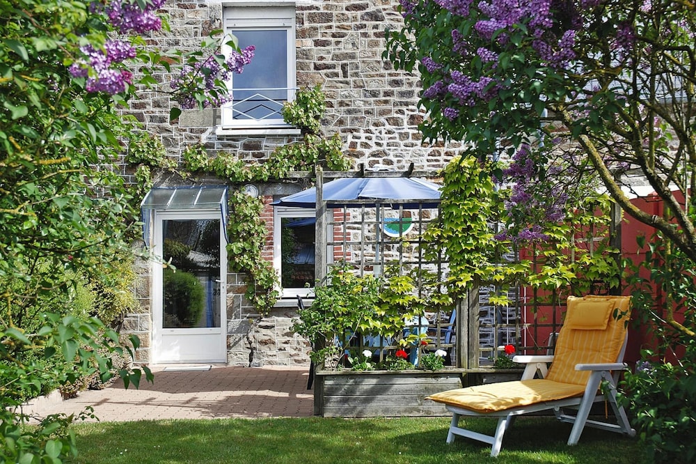 Charming Home Near Mont St. Michel Bay