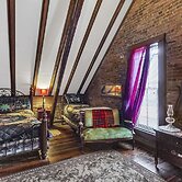 Dupriest Room 1 Bedroom by Main Street Bed & Breakfast