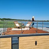 Houseboat in Lazy by Lake Jamno
