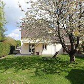 Semi-detached House, Brehal