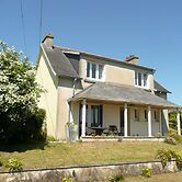 Holiday Home in Camaret Near Sandy Beaches