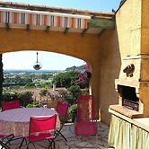 Villa in Bellegarde Near Pont du Gard