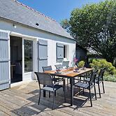 Comfortable Holiday Home on Large Garden Plot in Locquirec