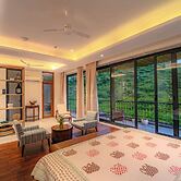 Artisav House