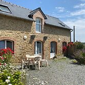 Semi-detached House, St. Meloir-des-ondes