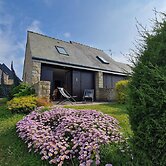 Nice Holiday House Near the Beach