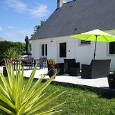 Comfortable Bungalow, Pink Granite Coast