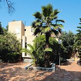 Apartment With Terrace or Balcony