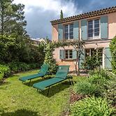 La Motte Resort Near Beach