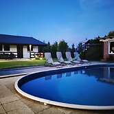 Comfortable Holiday Homes, Swimming Pool, Rewal.-formerly TUI Ferienha