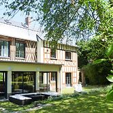 Townhouse Near Bay of Somme and Norman Beaches