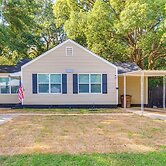 Charming Mobile Vacation Rental: 4 Mi to Downtown!