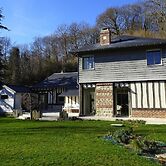 Cottage in Vinnerville With Sauna