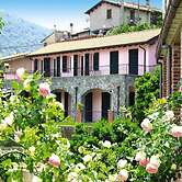 Apartment in Castellaro With Garden