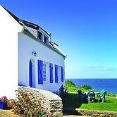 Holiday Home Locquirec With Stunning Sea View