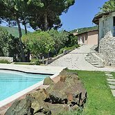 Villa in Rio Nell Elba With Pool
