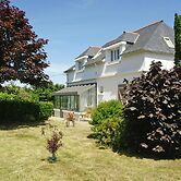 Holiday Home Near Village Centre and Beach