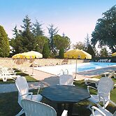 Hotel in Marche With Scenic Hiking Trails