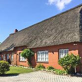 Apartment in Rehm-flehde-bargen mit Einem Gemeinsamen Pool