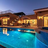 4BD Diamante Spacious Patio and Private Pool