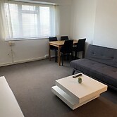 Seaside Retreat Sleeps 4 With Pets