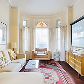 Charming Family House 3 Bdr with Balcony