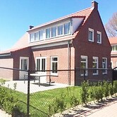 Pet-loving Stay With Garden