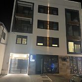 I&I 3 Bedrooms Apartment