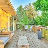 Okee Bay House on Lake Wisconsin w/ Private Dock!