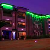 Lexaren Luxury Apartments