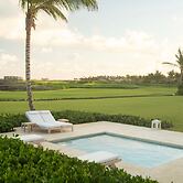 Magnificent 8BR Home w Caribbean Ocean Views