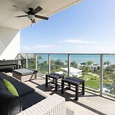 The Big Family Condo by Acomodo