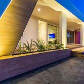 Boca Catalina 2bd 2bt Apt 1