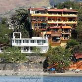 casa adriana zihuatanejo