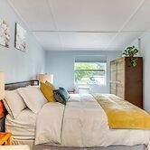 Apt 1 Mi to Riverfront in Titusville w/ Patio