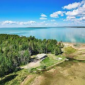 Lake Huron Waterfront Escape: Kayak, Fish & Swim