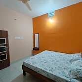 Goroomgo Grand Inn lodge Puri