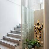 The President Hotel Kumara Park