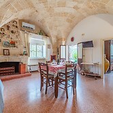 Carbone Country House Oria