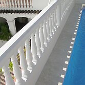 Apartamentos Turisticos La Mundial