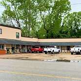 Relax Inn Motel