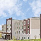 Holiday Inn Express & Suites New Cumberland by IHG