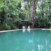 Travellers Paradise Heritage Historical Place - Hostel