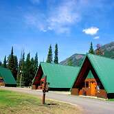 Pahaska Tepee Resort
