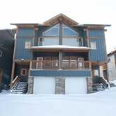 Snow Ridge by Apex Accommodations