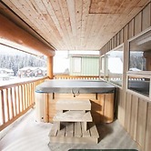 Outlaws Inn by Apex Accommodations